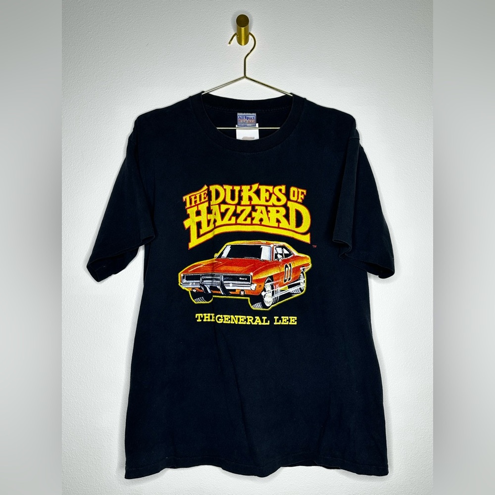The Dukes Of Hazard T
SINGLE STITCH 1980s/90s